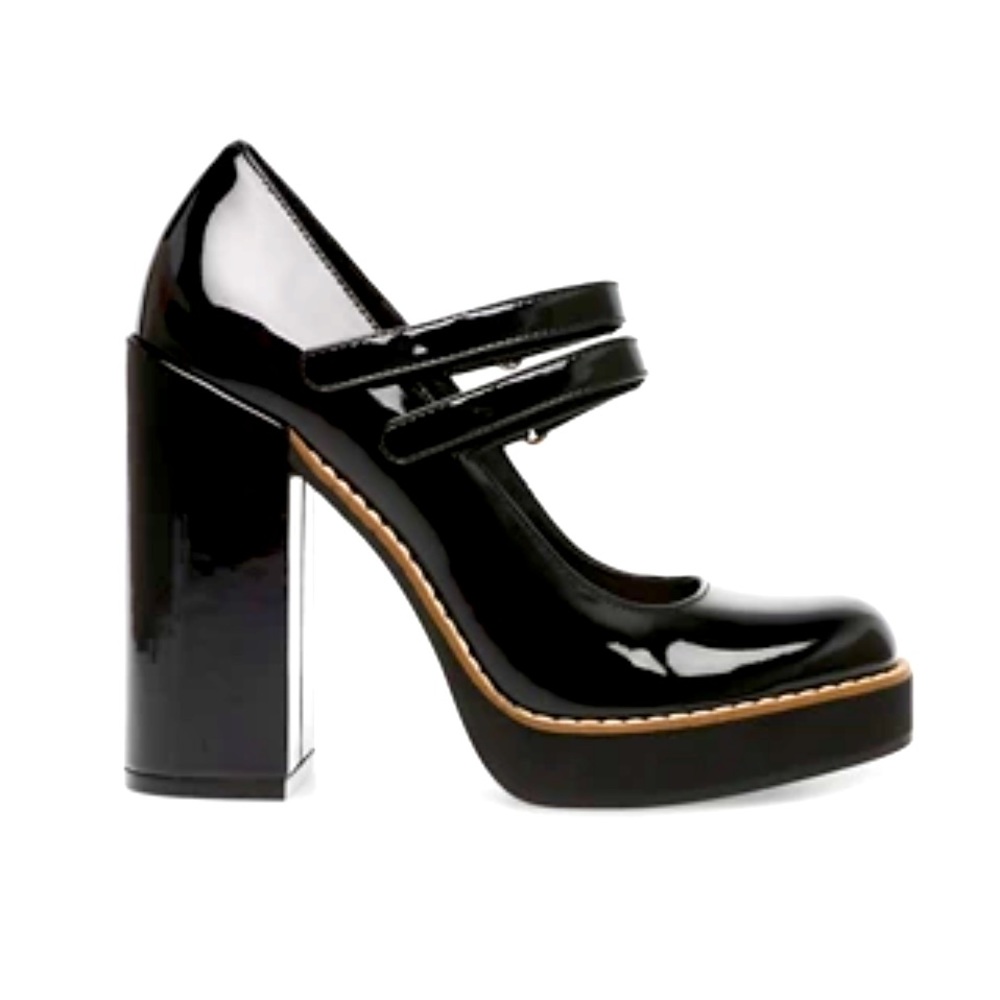 Steve Madden Twice Pumps